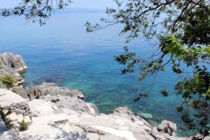 Apartments by the sea Medveja, Opatija - 7722 