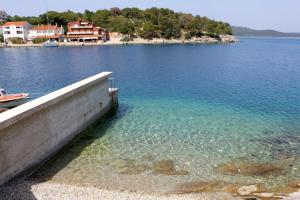 Apartments with parking space Bozava, Dugi otok - 8123