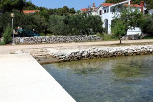 Apartments by the sea Verunic, Dugi otok - 8105