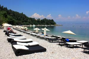 Apartments by the sea Medveja, Opatija - 7924