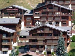 Charmant T2 avec balcon au cœur de La Clusaz, proche commerces et pistes - 4 pers. - FR-1-459-192