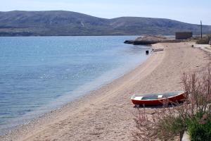 Apartments with a swimming pool Zubovici, Pag - 9365