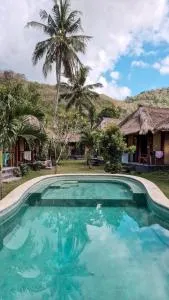 Airas' Garden Homestay ECO Bungalows - Praya