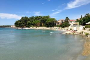Apartments and rooms by the sea Rab - 12616 
