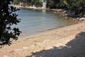 Seaside holiday house Supetarska Draga - Gonar, Rab - 15090