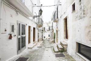 Sotto Il Cielo Di Ostuni - Pleiadi by Halldis