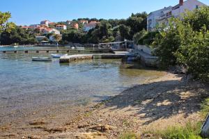Apartments by the sea Supetarska Draga - Gonar, Rab - 16738