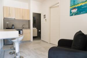 Dion Apartments ( Laganas Beach )