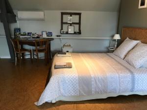 B&B / Chambres d'hotes Le puits de la Montree : photos des chambres