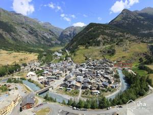 Les Balcons PROCHE PARC NATIONAL VANOISE appartements 2 pieces 6 pers MONTAGNE ALP : Appartement avec Balcon