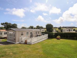 Moondunes - Pwllheli