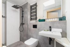 Cozy Studio Apartment Sauna & AC Kraków by Noclegi Renters