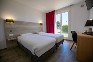 Hotels Hostellerie Saint Vincent Beauvais Aeroport : Chambre Lits Jumeaux Standard