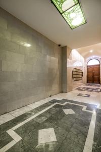 Central Premier Apartment