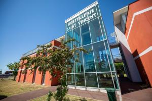 Hotels Hostellerie Saint Vincent Beauvais Aeroport : photos des chambres