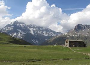 Les Balcons PROCHE PARC NATIONAL VANOISE appartements 2 pieces 6 pers CABINE : photos des chambres