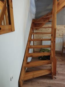 Liliomfa apartman