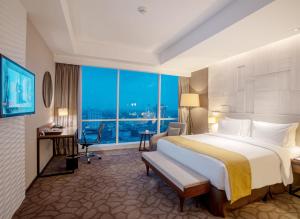 Phòng Tiêu chuẩn có giường Queen - Hút thuốc (1 Queen Standard Smoking)