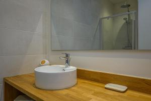 LA PTITE VANNETAISE - Petite maison au bord de leau à Conleau avec vélos