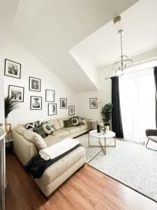 Luxury Belfast Stay - 纽敦阿比