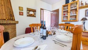 Villa Delia Álora by Ruralidays