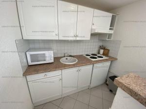 Appartements Appartement Les Angles, 3 pieces, 6 personnes - FR-1-295-157 : photos des chambres