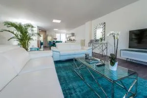 Suites Mana - Le Manaloft, Chic et moderne avec salle privée de Fitness en plein centre-ville de Rethel - Wasigny