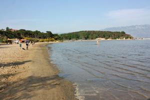 Apartments and rooms with parking space Lopar, Rab - 19238 