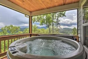 Sky Blue Overlook - Hot Tub and Screened Porch! - Andrews
