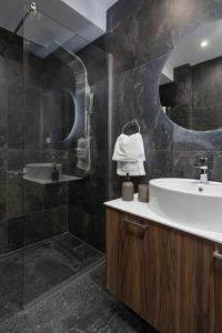 Downtown Luxury Apartment #1
