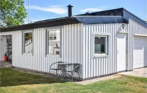 Lovely Home In Mörbylånga With Kitchen - Degerhamn