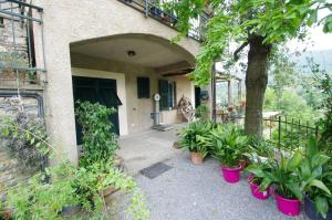 One-Bedroom Apartment with Patio room in Il Mulino del Castello