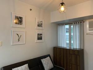 Cozy 1 Bedroom near Alabang Town Center and Molito with Wifi and Netflix