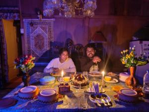 Honolulu Group Of Houseboats