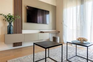 City Lux Apartment 2 - with garage and balcony