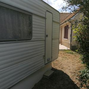 Campings Petite Caravane deux places : photos des chambres