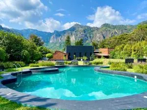Orgánico Hotel Boutique TEPOZTLÁN - Тепостлан