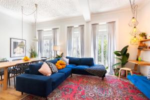 Bright City Center, 10m from subway, 6 rooms, up to 20 PPL