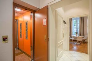 Beautiful Apartment City Center 4