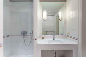 Beautiful Apartment City Center 4