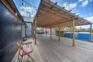 Pet-Friendly Harper Farmhouse with Large Deck! - Harper