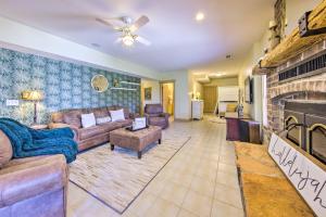 Kansas Countryside Studio with Swimming Pond!