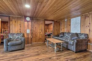 Lakefront Minocqua Cabin w Dock & Fire Pit!