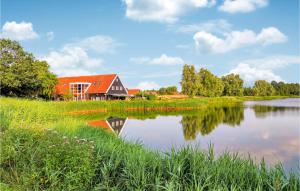 3 Bedroom Cozy Home In Heinkenszand