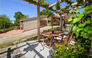 Maisons de vacances Lovely Home In Coti Chiavari With Wifi : photos des chambres