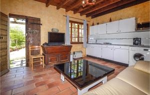 Maisons de vacances Amazing home in Coti Chiavari with WiFi and 1 Bedrooms : photos des chambres