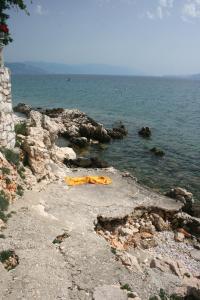 Apartments with a parking space Novi Vinodolski - 5482