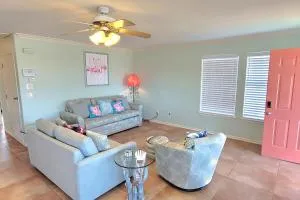 Flamingo Lagoon - Flour Bluff