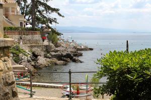 Apartments by the sea Opatija - 7848 