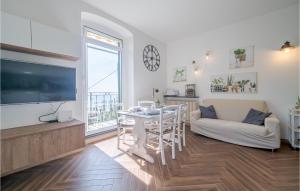 2 Bedroom Cozy Home In Camogli